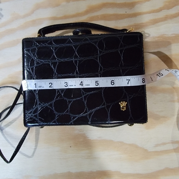 Vintage ~ Black Square Hardcase Handbag/accessory - Picture 11 of 12